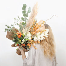 Įkelti vaizdą į galerijos rodinį, Puokštė „Saulės miestas“