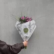 Įkelti vaizdą į galerijos rodinį, S dydžio puokščių prenumerata „Mažas įprotis"