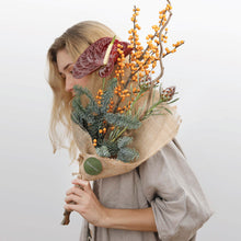 Įkelti vaizdą į galerijos rodinį, Puokštė „Žiemos harmonija“