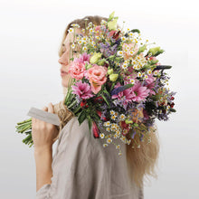 Įkelti vaizdą į galerijos rodinį, L dydžio puokščių prenumerata „Prabangus ritualas“